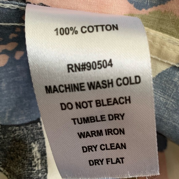 VSTR size Large button down shirt - Picture 4 of 7